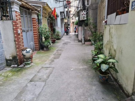 Bán mảnh đất sót lại Bùi Xương Trạch, Thanh Xuân 73m giá 4.1 tỷ, SĐCC, ngõ ba gác