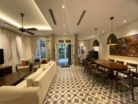 ĐƯỜNG THANH NIÊN, BIỆT THỰ, 130M, 4 TẦNG, MẶT TIỀN 8M, GIÁ 19 TỶ