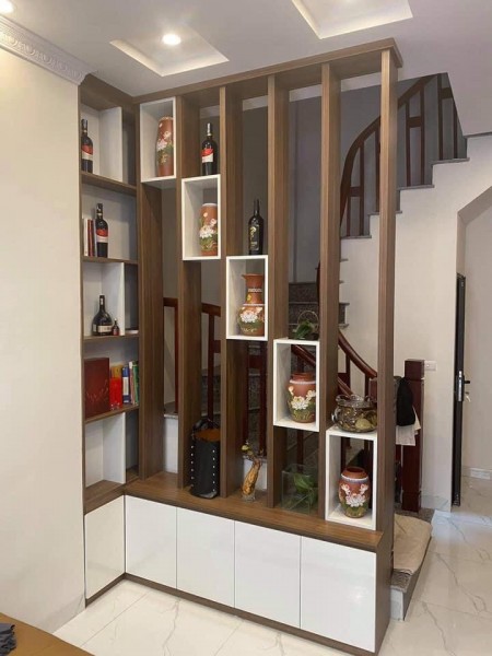 NHÀ MỚI ĐẸP LONG LANH HOA HẬU CHU HUY MÂN