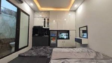 Bán nhà Thịnh Quang, Đống Đa 100m2, 7 tầng thang máy, 22P, doanh thu 100 triệu/ tháng, giá 13 tỷ (thương lượng)