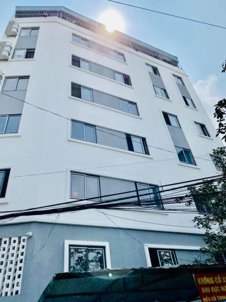 Toà Nhà mới xây 8 Tầng, 50 phòng khép kín, thang máy, ô tô tránh