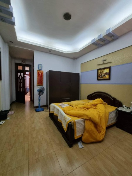 Bán nhà phố Phan Đình Giót, 45m2*2T, MT4m, cách 3 nhà ra phố, ngõ thông tứ tung, 3.2 tỷ