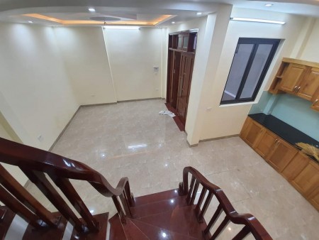 CHỈ 2.8 TỶ - CÓ NGAY NHÀ ĐẸP MỚI XÂY,GẦN TRUNG TÂM THANH TRÌ
