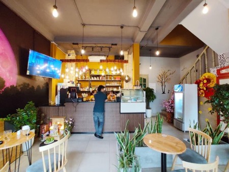 Bán nhà mặt phố Trần Vỹ 54m2, 3 tầng, kinh doanh, MT 6,9m, giá chào 16 tỷ