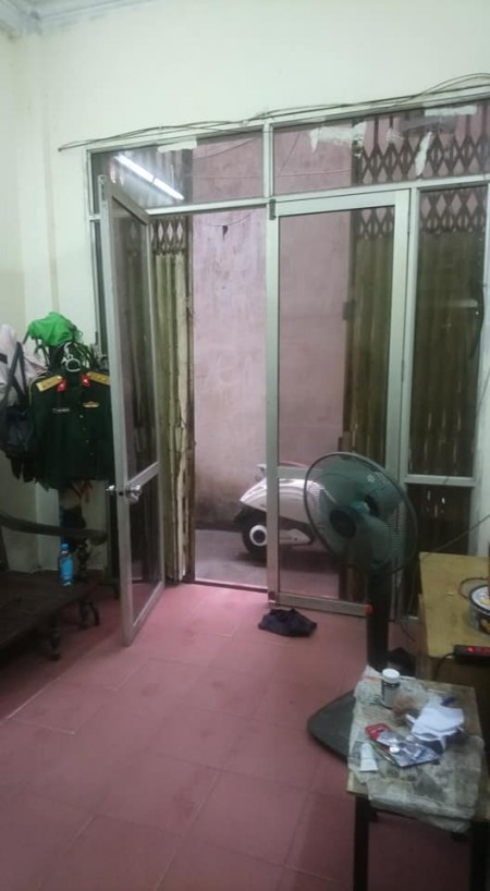 Bán đất tặng nhà 2 tầng tại Phú Diễn, 50m2, 2.7 tỷ