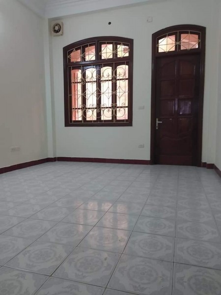 Bán nhà Láng Hạ, 51m, oto đỗ cửa, khu dân trí cao, gần 8 tỷ