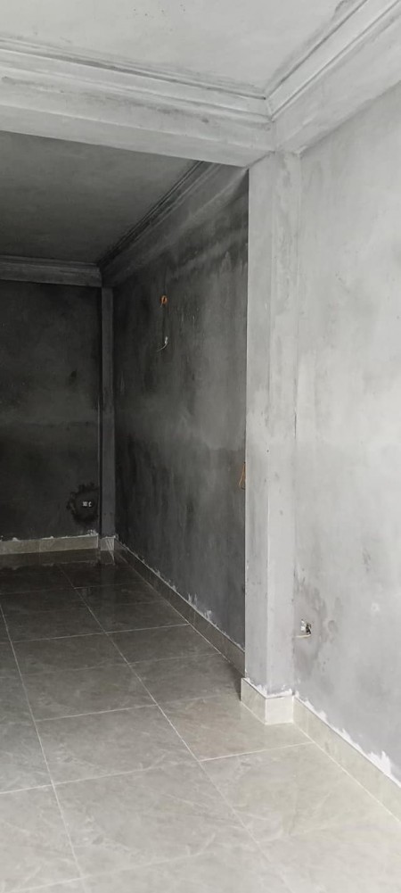 Lô góc 5 phòng ngủ, Kim Giang DT 37m2 Giá 3.5 tỷ. LH 0967469345