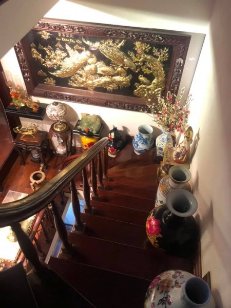 Bán nhà mặt phố Trung Kính, lô góc, 190m2, 6 Tầng, 4.3m MT, 34.9 tỷ, LH 0839844444