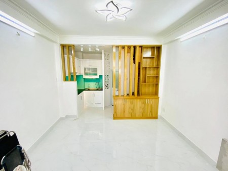 Bán nhà cách ngã tư Sở chưa đến 200m