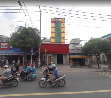 Nơ Trang Long, Phường 12. DT: 4 x 20 Nhà 4L. Thuận tiện KD