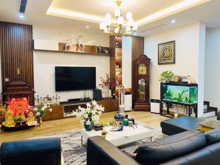 Biệt thự gara, thang máy, dt 170m2, 5 tầng, mt 7.5m Triều Khúc, Thanh Xuân, giá 22.7 tỷ. LH: 0949859898