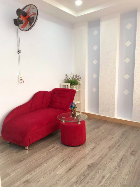 Bán nhà riêng Huỳnh Văn Bánh Hẻm xe hơi 1 trệt 3 lầu ST Giá 4,9 tỷ