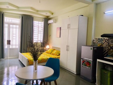 Tòa 8 tầng thang máy mặt phố khu vực Văn Quán, Hà Đông cực đẹp, full nội thất chỉ 24.5 tỷ