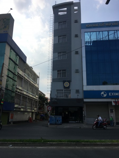 Đinh Bộ Lĩnh, Phường 15, 2mt 6 x 16. trống 5L + suốt