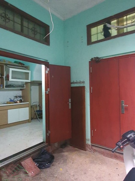 Nhà hiếm quận Đống Đa, phố Thái Hà, DT lớn 53m2, giá rẻ chưa đến 76 triệu/m