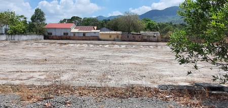 Nợ lãi ngân hàng nên gia đình bán gấp lô 2 mặt tiền 600m2 tại xã Tân Hòa, thị xã Phú Mỹ