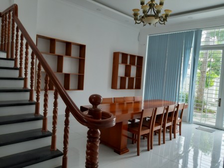 Đi đến slide 8