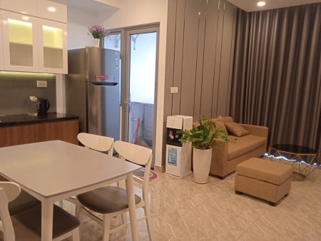 Căn 2PN chung cư cao cấp Palm Heihst cần cho thuê, vào ở ngay giá 13 triệu/tháng.