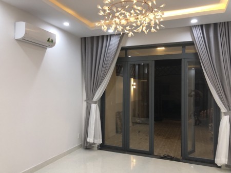 Bán mặt tiền 1 sẹc Nguyễn Tư Nghiêm Quận 2 92m2 giá 9,8 tỷ