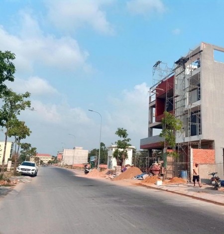 TÔI CHÍNH CHỦ CẦN BÁN 95m2 ĐẤT THỔ CƯ ĐỐI DIỆN AEON BÌNH TÂN . QUẬN BÌNH TÂN TPHCM