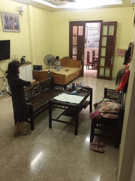 Ngọc Hà 70m 7 tầng thang máy .Giá nhỉnh 8 tỷ . Ngõ to thẳng kinh doanh vp