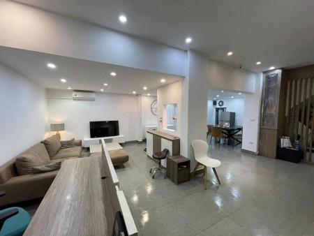 Nhà đẹp nhất Yên Lãng–Đống Đa 60m2x5T, MT9m, nhỉnh 8 tỷ ô tô tránh, kinh doanh đỉnh