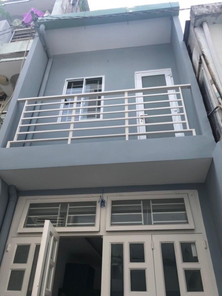 Gấp bán nhà Bành Văn Trân, Tân Bình giáp Q10, 42m2, Nở Hậu, Chỉ 3 tỷ 6