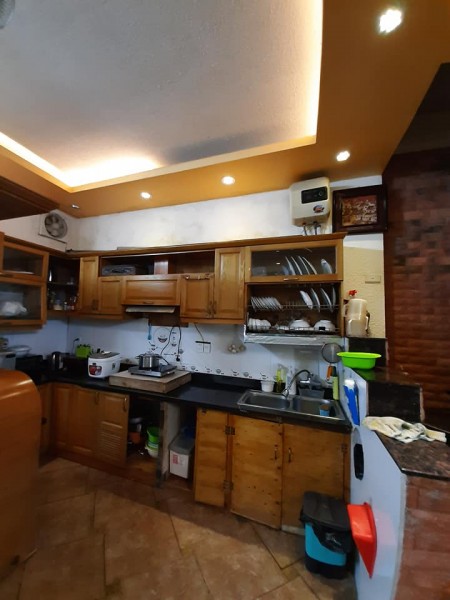 Bán nhà mặt ngõ Định Công, ô tô đỗ cửa, 40m2, 4 tầng đúc, giá 3 tỷ