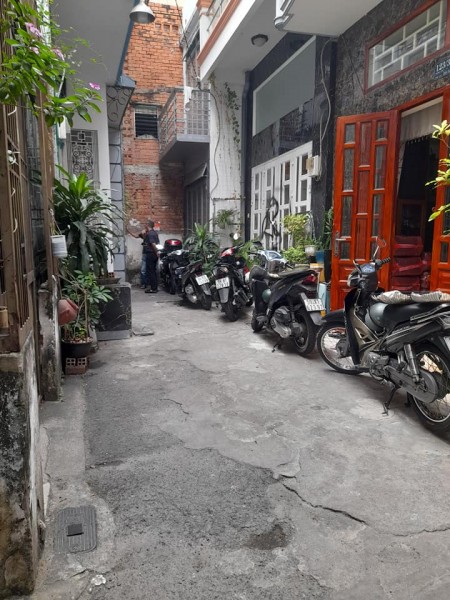 Bán nhà phường 6, Quận Tân Bình, nở hậu, 3.7 tỷ