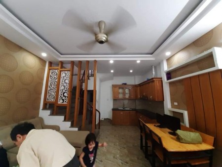Nhà hiện đại Ngọc Thuỵ Long Biên, full công năng, an sinh thuận tiện, giá yên thương