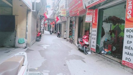 Cực hiếm: Nhà Khương Trung chỉ 2.5 tỷ ô tô 5 tạ đỗ cửa, 3 tầng, 10m ra đường chính