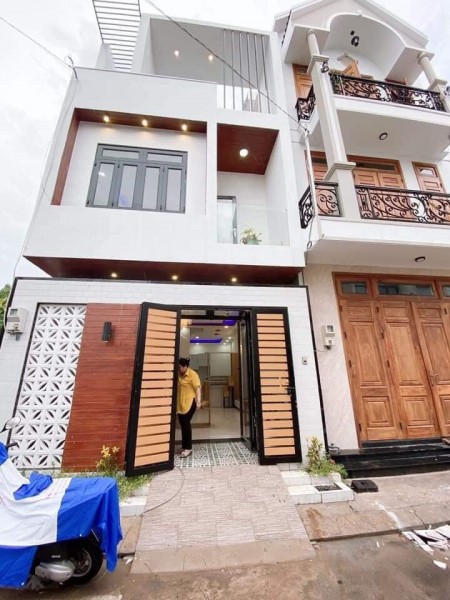 Bán nhà hẻm Quốc Lộ 1A, phường An Phú Đông, Quận 12