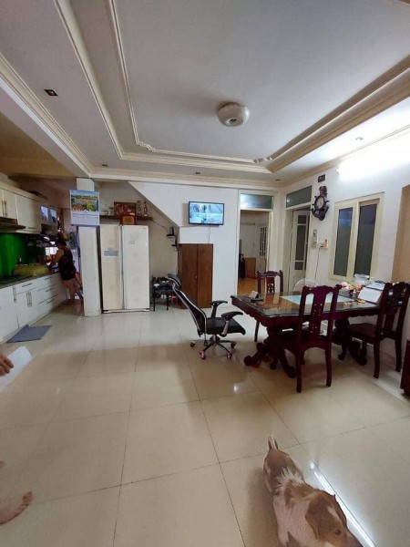 Bán Nhà Mặt Tiền Tân Bình, 5 Tầng 8PN, Giá Rẻ 14.7 Tỷ, Trần Văn Quang