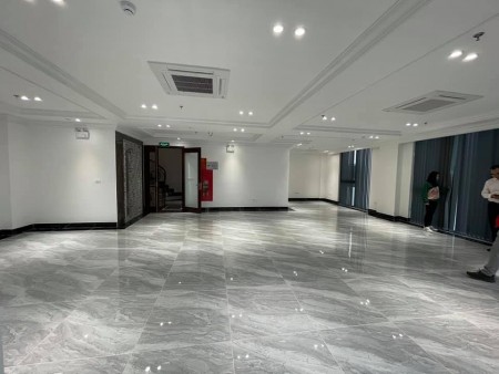 TOÀ VĂN PHÒNG ĐẲNG CẤP MẶT PHỐ DỊCH VỌNG HẬU CẦU GIẤY