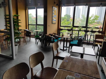 Mặt phố, view hồ, măt tiền lớn, bán nhà mặt phố Hoàng Cầu 215m, mt 7.9m giá 56.2 Tỷ