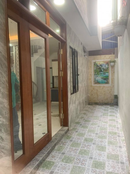 Siêu Hiếm nhà mới Đường Kim Giang, Thanh Liệt, ở ngay, ô tô,3 mặt thoáng DT 39m x 5t,Mt 5m, chỉ 3 tỷ.