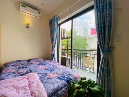 Phòng trọ Quận Phú Nhuận siêu phẩm 32m2, full nội thất, có ban công, giá 4.5 triệu