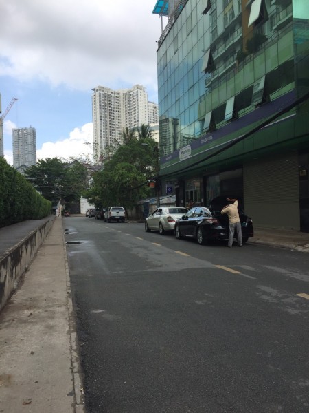 Bán nhà MT đường số 13 P.An Phú. Quận 2 DT: 100m2. Giá 14 Tỷ