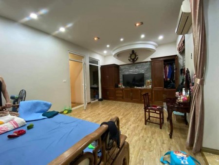 Bán nhà phố Tam Khương, 50m2*6T, MT5m, lô góc, cách 1 nhà ra phố, kinh doanh, đẹp, 5.95 tỷ
