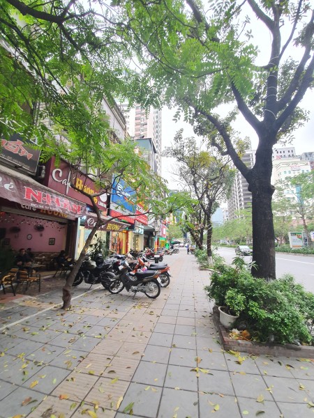Nhà Dễ Thanh Khoản, Nguyễn Văn Cừ, 80m2 MTx5.2m Long Biên