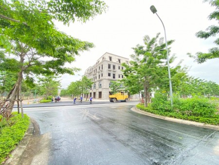Đi đến slide 2