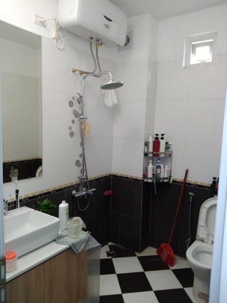Nhà Phú Diẽn mặt ngõ mà như phố, kinh doanh, vỉa hè, ô tô tránh thoải mái