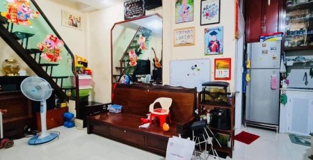 Bán nhà Phú Nhuận - 2MT Lô góc Lê Văn Sỹ Phường 11 - 28M2 – 2Tầng Giá 4.1Tỷ