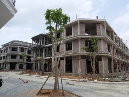 Đi đến slide 2