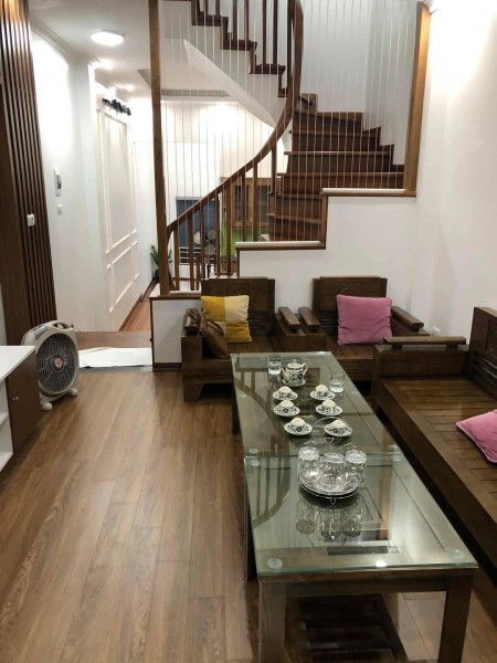 Nhà ngõ to 402 Mỹ Đình ô tô qua nhà DT 41m2 MT 3,5m, 5 tầng, giá 6,5 tỷ