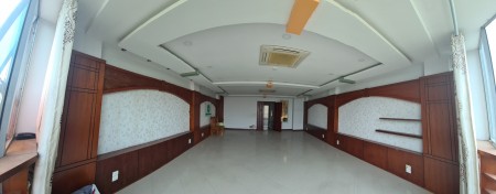 Cho thuê văn phòng 303 Vũ Tông Phan, giá 10 triệu/tháng