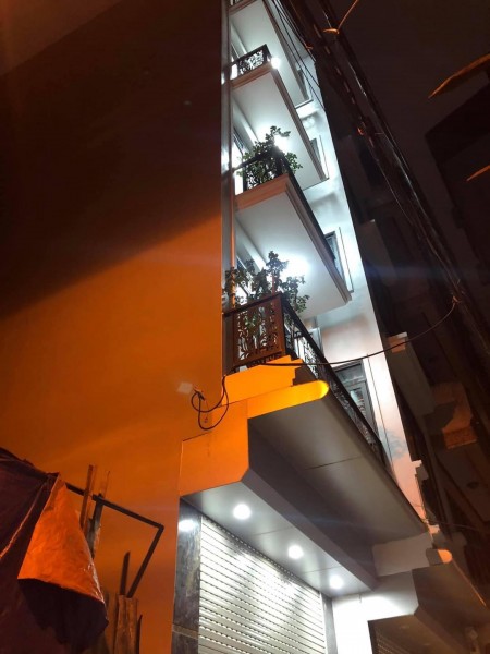 Đi đến slide 8