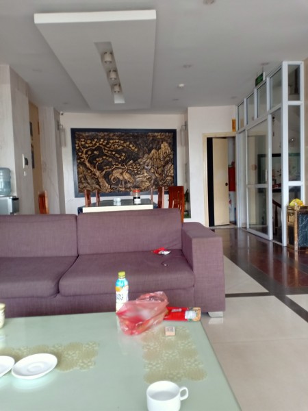 Khách sạn 3 sao Trần Duy Hưng 99m 8 tầng thang máy mặt tiền 8,6m GIá 26,5 tỷ