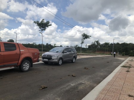 Đất ngộp ngay hồ Nhà Bè khu phố 3 Hắc Dịch