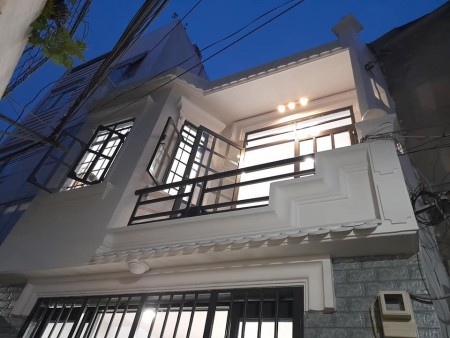 Nguyễn V Nghi, Hẻm , 35 m2, 2 Tầng Chỉ 3.45 Tỷ